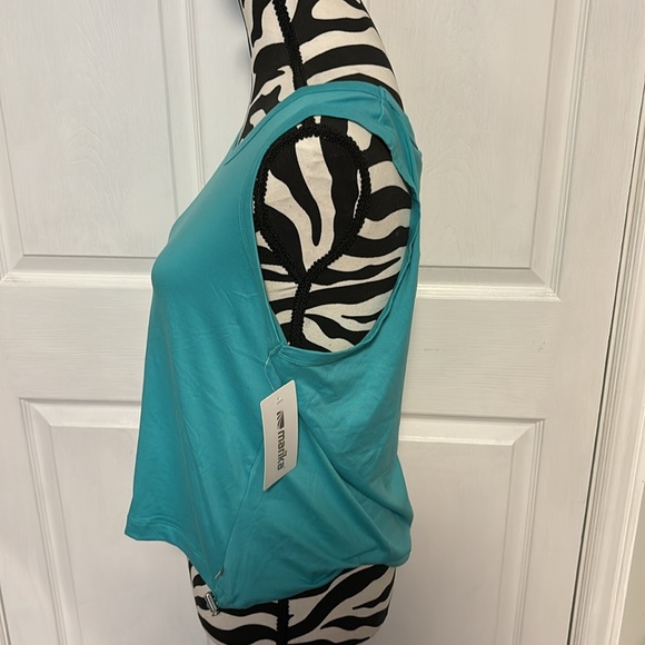 NWT marika workout tank- medium - Picture 2 of 5